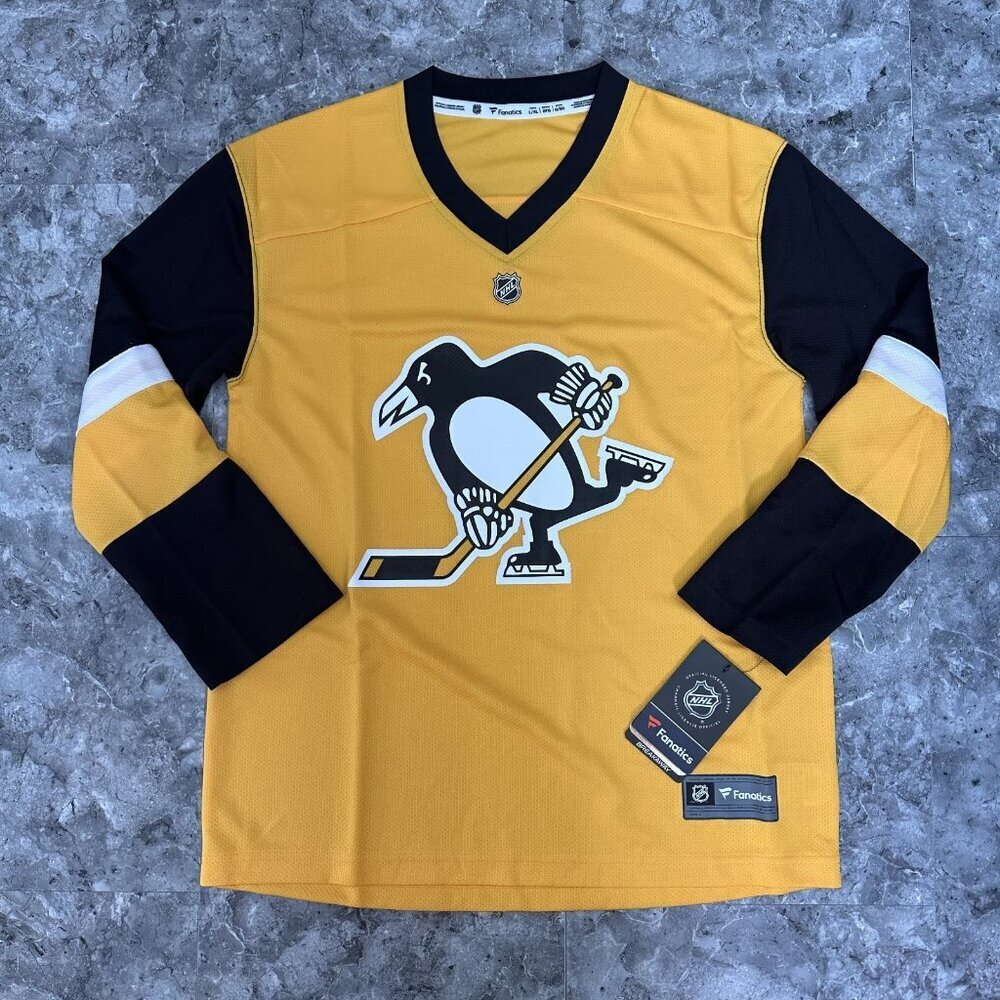 Fanatics NHL Pittsburgh Penguins Youth Size XL Alternate Jersey Yellow